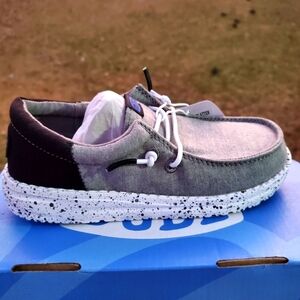 New with box kids children 12 Wally funk toddler grey hey dudes
